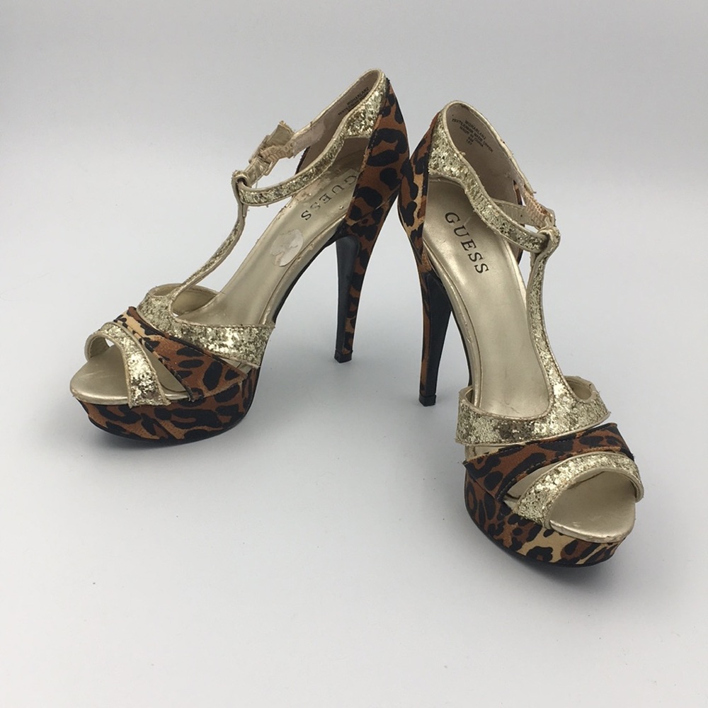 Guess “Wgharlan2” Heels Size 8
